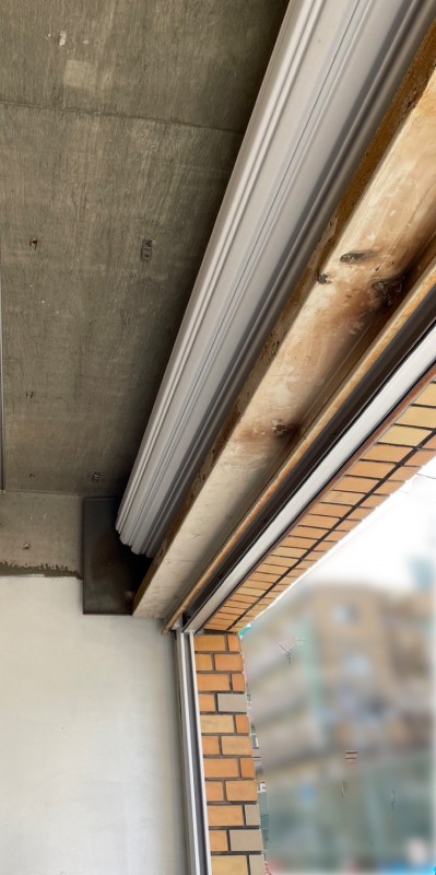 電動シャッター　スラット交換