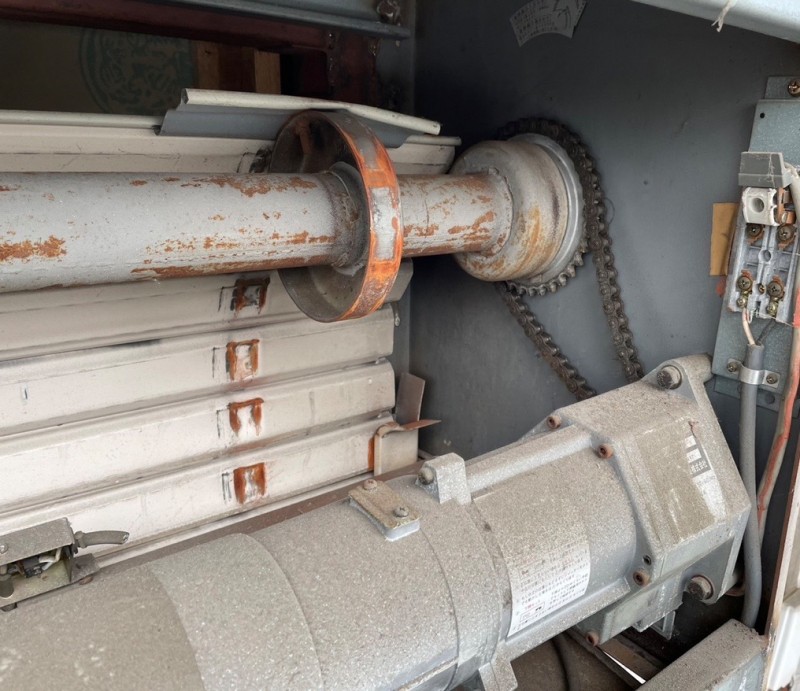 電動開閉機　ローラーチェーン交換