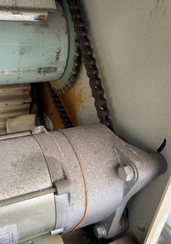 電動開閉機　ローラーチェーン交換