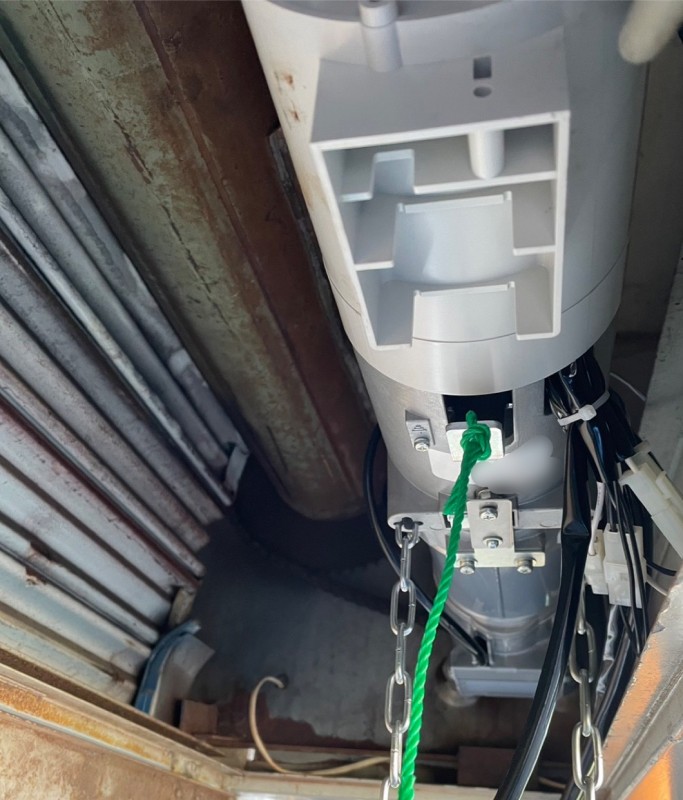 電動シャッター　開閉機交換工事