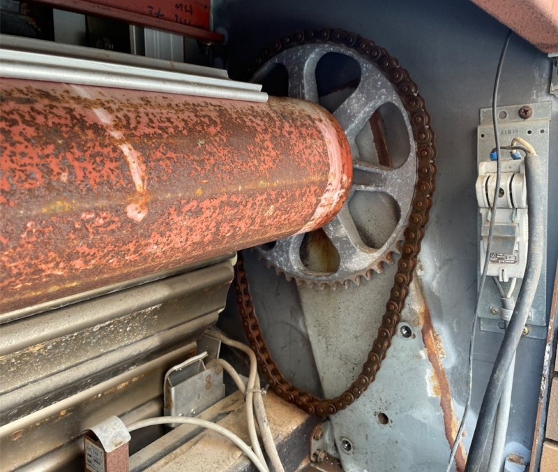 電動シャッター　開閉機交換工事