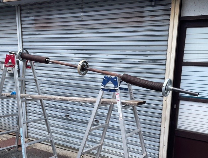 手動シャッター　シャフト修理