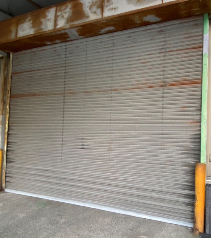 電動シャッター　座板補修