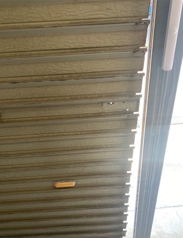 手動シャッター　ラッチ錠交換