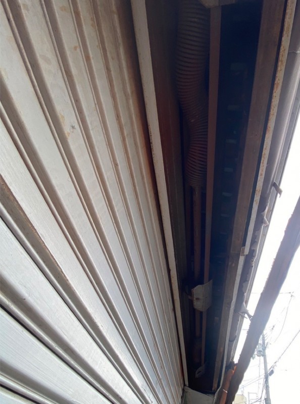 手動シャッター　シャフト修理