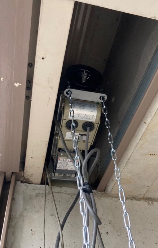 電動シャッター　開閉機交換工事