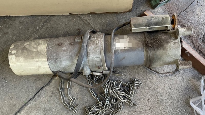 電動シャッター　開閉機交換工事