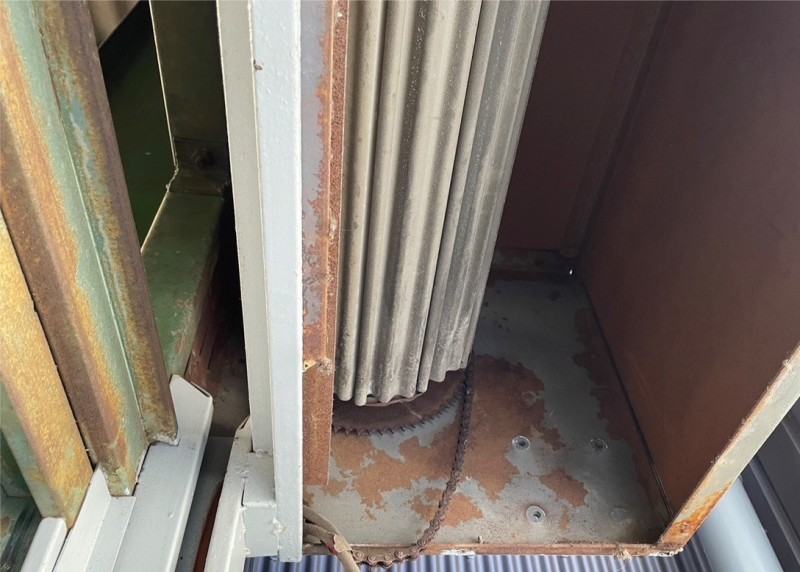 電動シャッター　開閉機交換工事