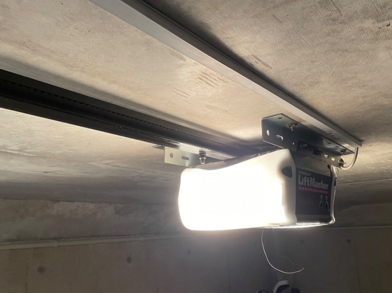 リフトマスター　開閉機　ベルト交換