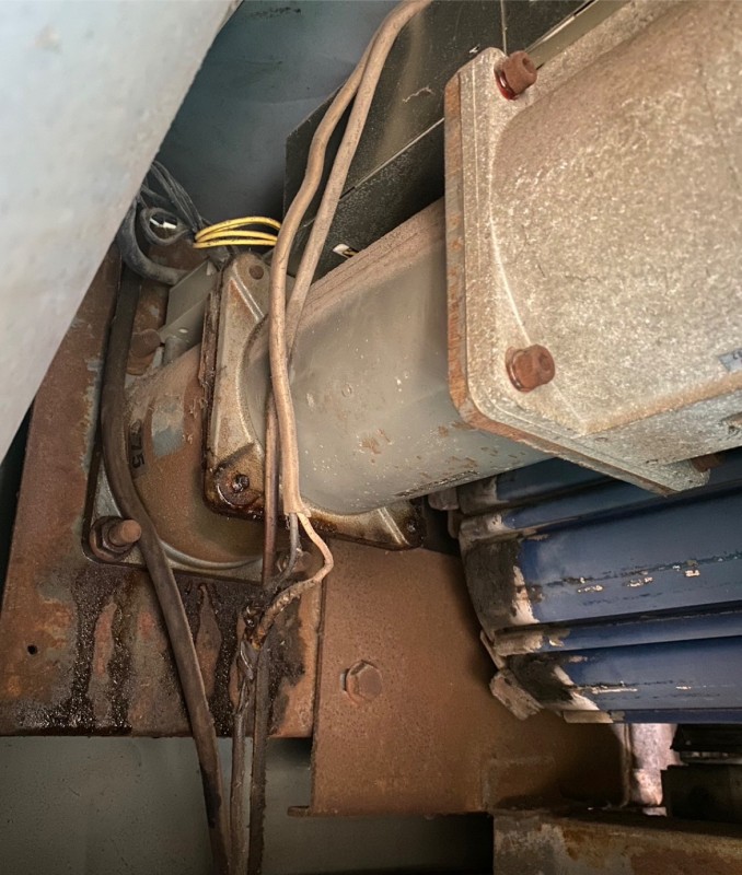 電動シャッター　開閉機交換工事