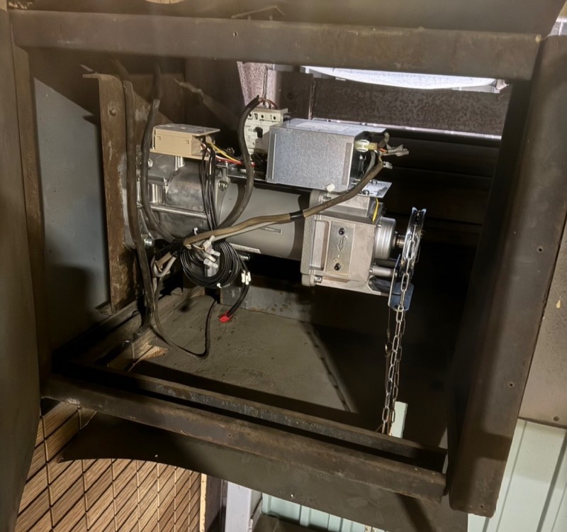 電動シャッター　開閉機交換工事