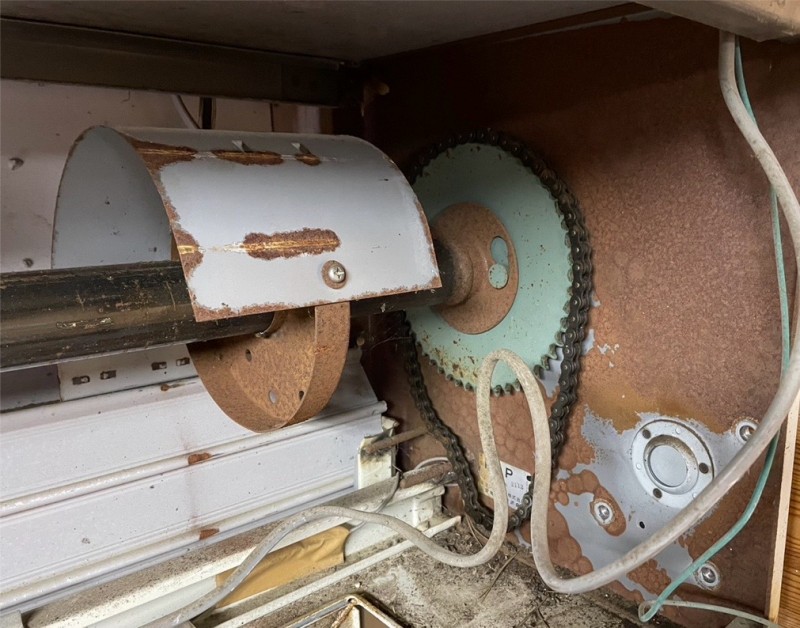 電動シャッター　開閉機交換工事