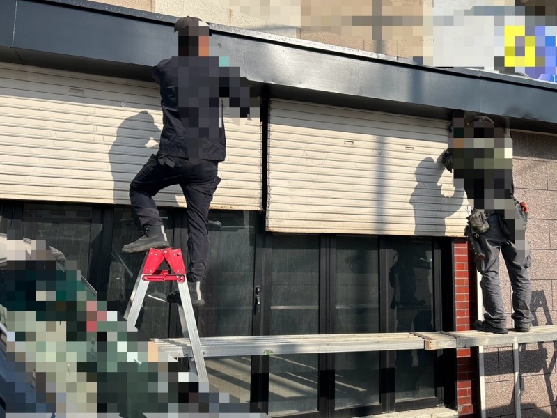 手動シャッターの交換工事