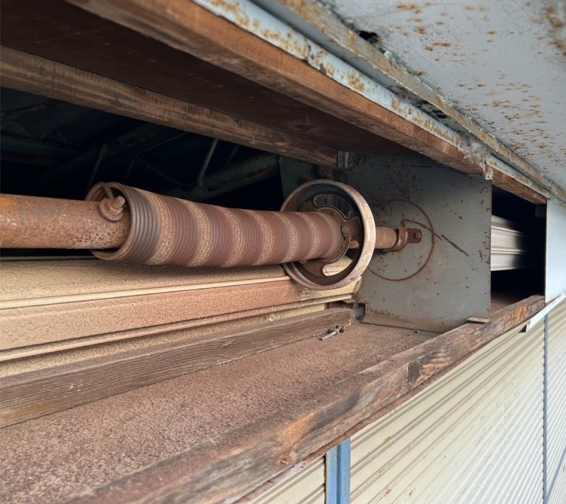 手動シャッター　シャフト修理