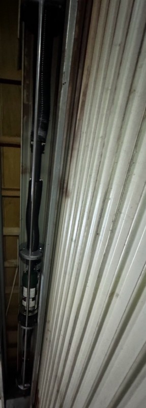 電動シャッター　開閉機交換工事