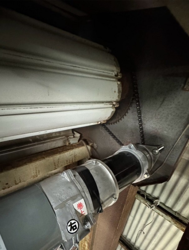 電動シャッター　開閉機交換工事