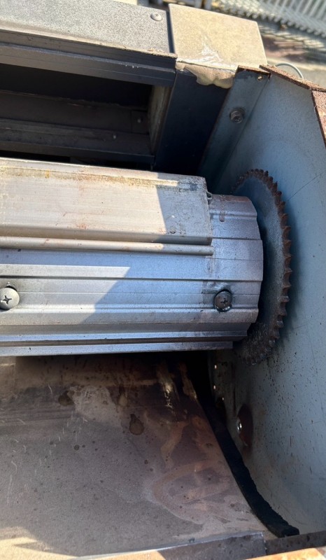 電動開閉機　ローラーチェーン交換