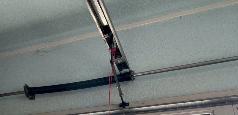 電動オーバードアのスプリング交換