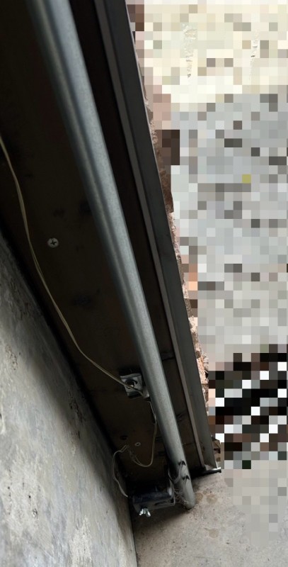 オーバードアシャッター　電動開閉機交換