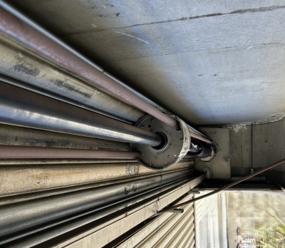 店舗　電動シャッター　開閉機交換工事