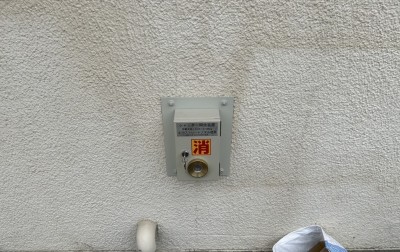 倉庫　電動シャッター　開閉機・非常電源装置交換工事