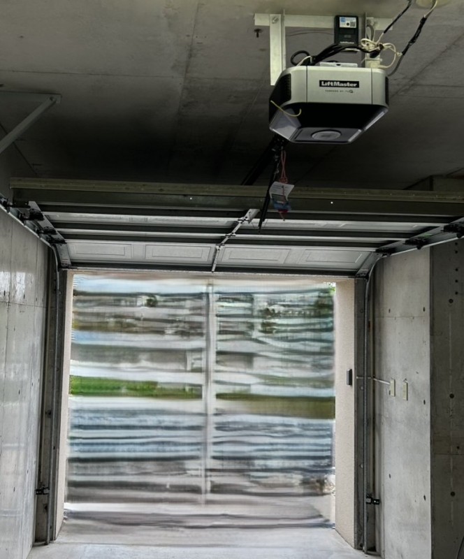 車庫　電動オーバードアシャッター　開閉機交換