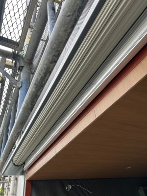 車庫　電動シャッター　新規設置