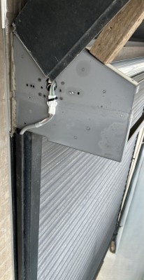 窓　手動シャッターの電動化工事