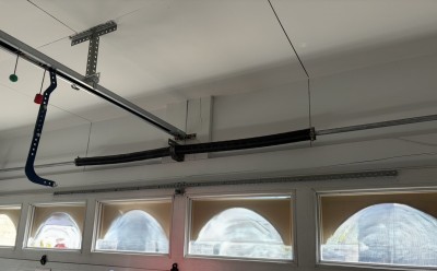 車庫 電動オーバードアシャッター バネ断裂 バネ交換