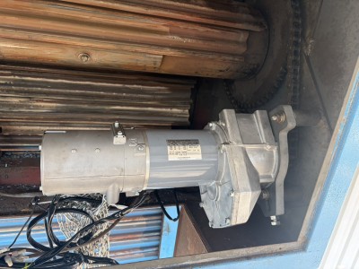 工場　重量用　電動開閉機の交換