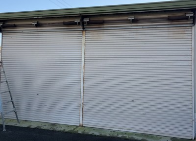 倉庫　手動シャッター　電動化