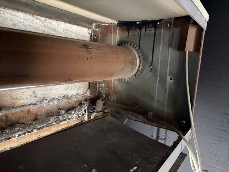 車庫　電動シャッター　交換工事