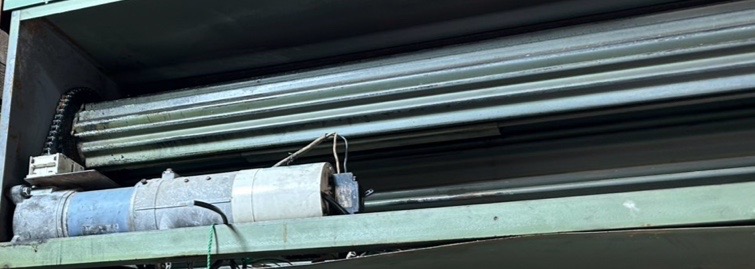 電動開閉機　ローラーチェーン交換