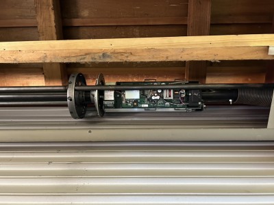 車庫　電動シャッター　開閉機交換工事