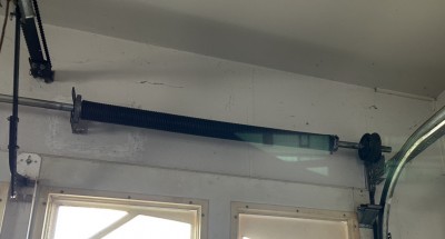 車庫　電動オーバードアシャッター　バネ交換