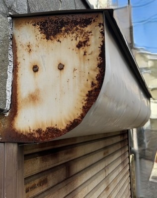 車庫　手動シャッター交換