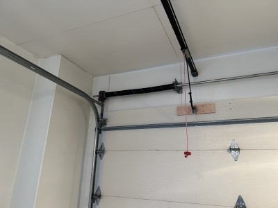 車庫 電動オーバードアシャッター バネ交換